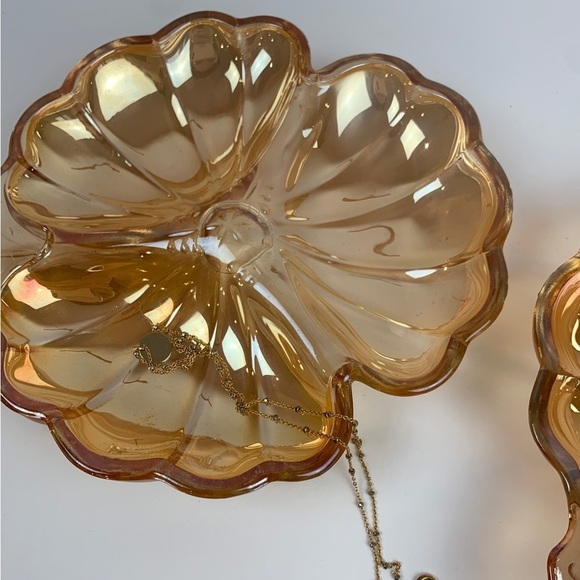 [SOLD]  set of two glass tray marigold peach / jewelry holder / MCM decor - Picture 2 of 6